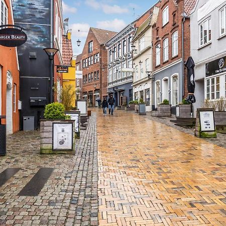Amazing Apartment In Aabenraa With Wifi Kültér fotó