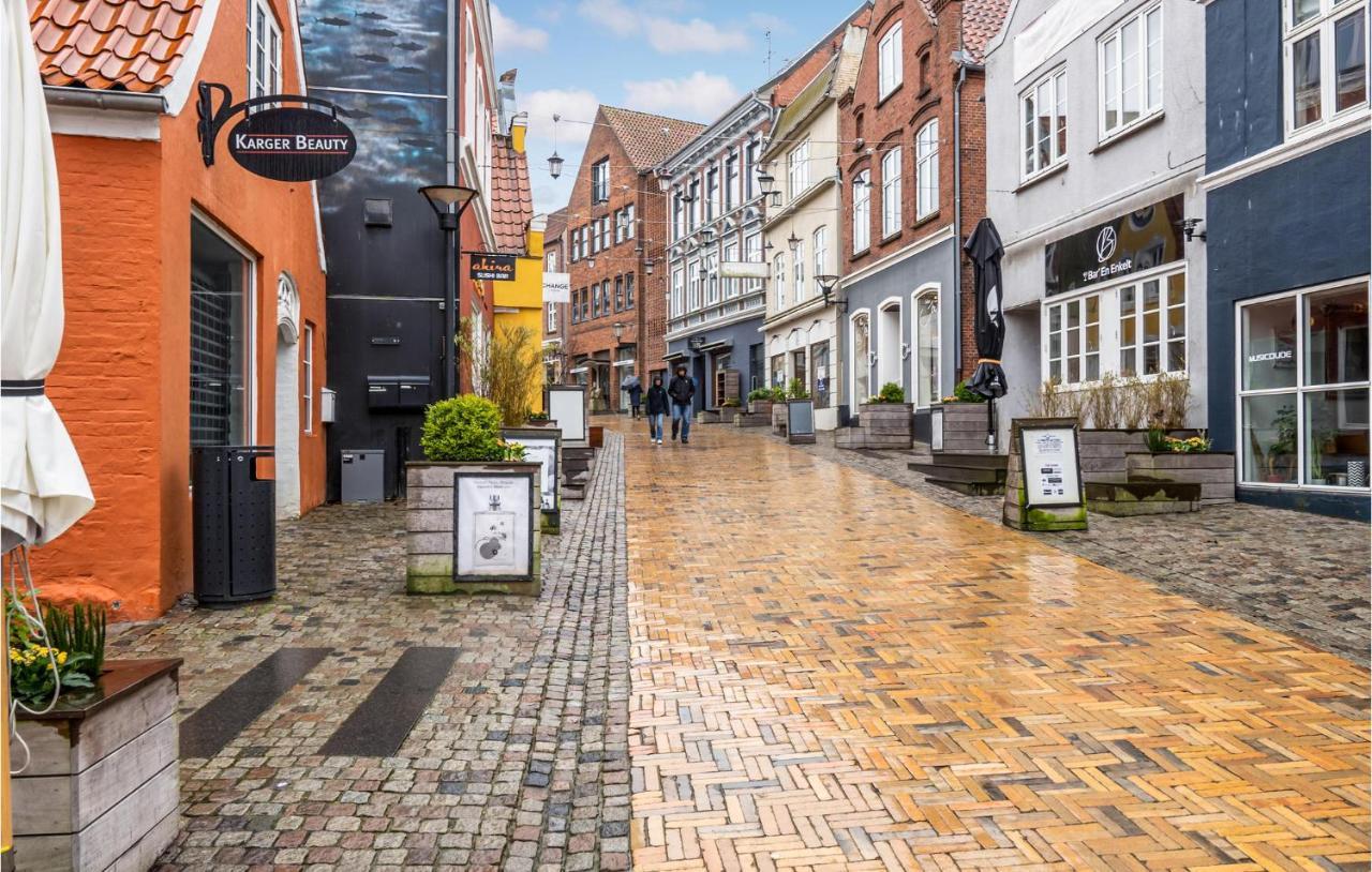 Amazing Apartment In Aabenraa With Wifi Kültér fotó